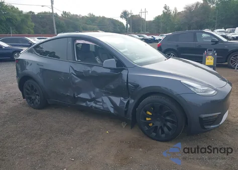 2023 Tesla Model Y Awd/Long Range Dual Motor All-Wheel Drive из США, поврежденный, VIN 7SAYGDEE7PA078717